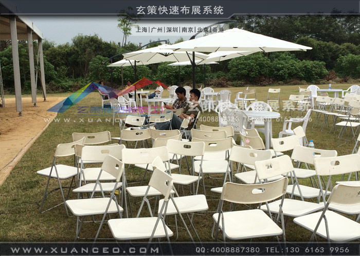 馬克華菲新品訂貨會(huì)戶(hù)外觀眾坐席區(qū)布置 馬克華菲新品訂貨會(huì)戶(hù)外觀眾坐席區(qū)布置